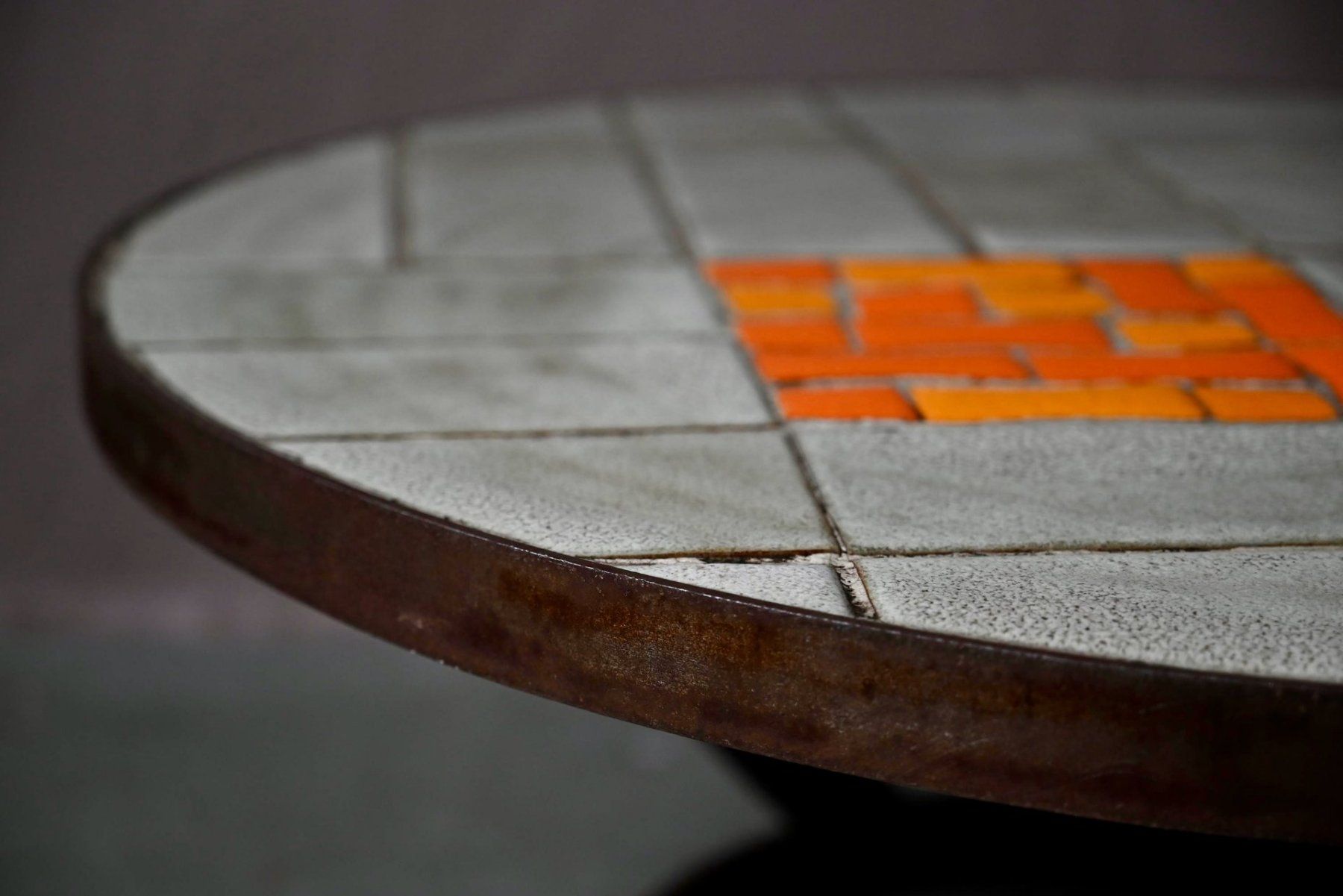 Tavoli: Table basse brutaliste acier brossé et céramique – Usato da COLMAR venduto da Sophiebellelurette 6