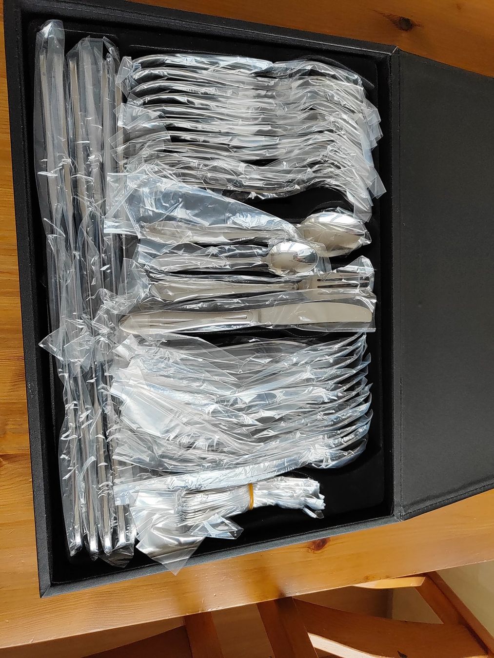 Set di posate: Pradel Excellence Besteck-Set, 84-teilig – Nuovo e nell'imballaggio originale da Oberentfelden venduto da ase_sk8n 5