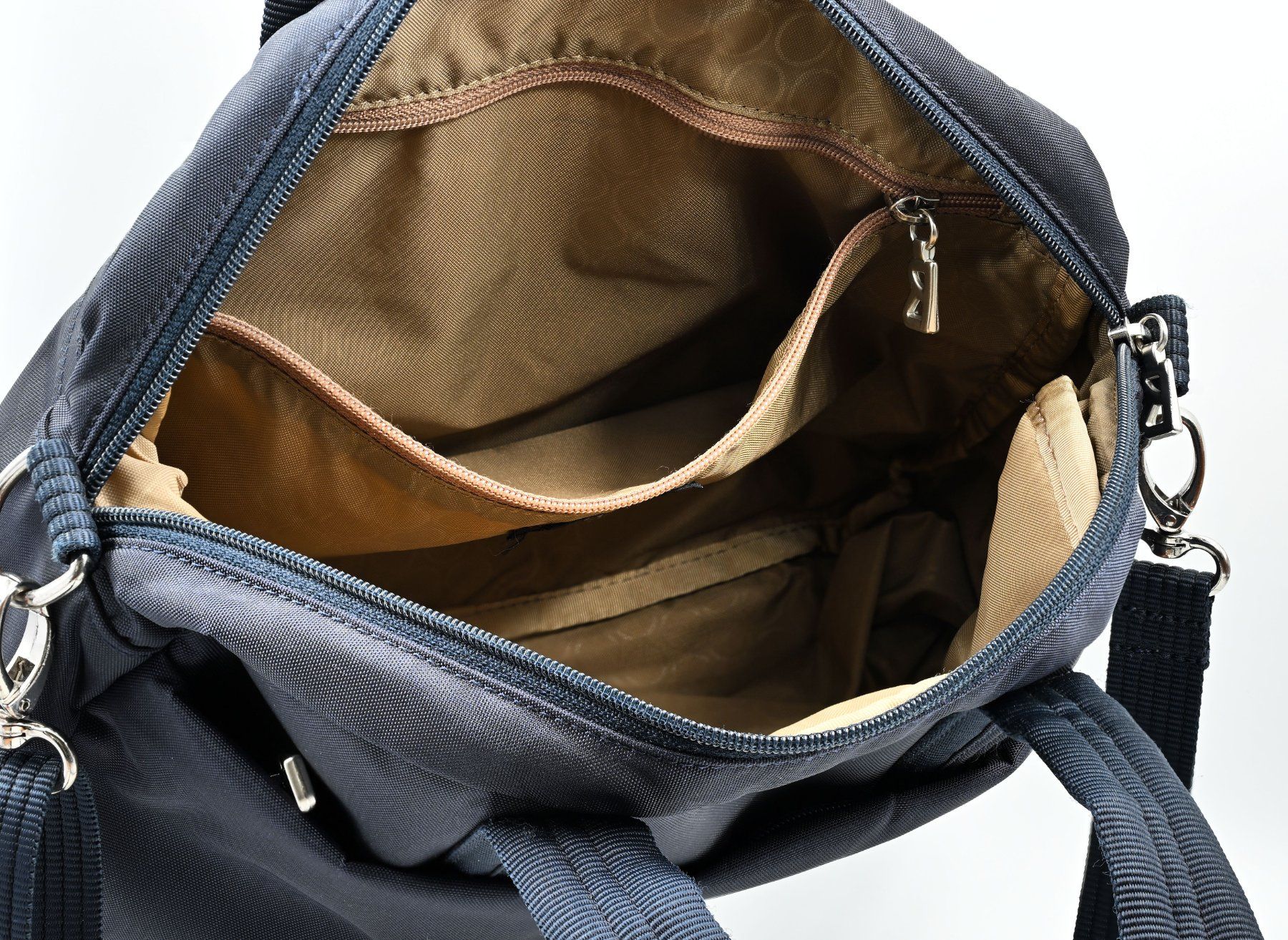 Bogner Borse da donna: Handtasche Bogner Dunkelblau Topzustand – Usato da Dürnten venduto da pema28 4