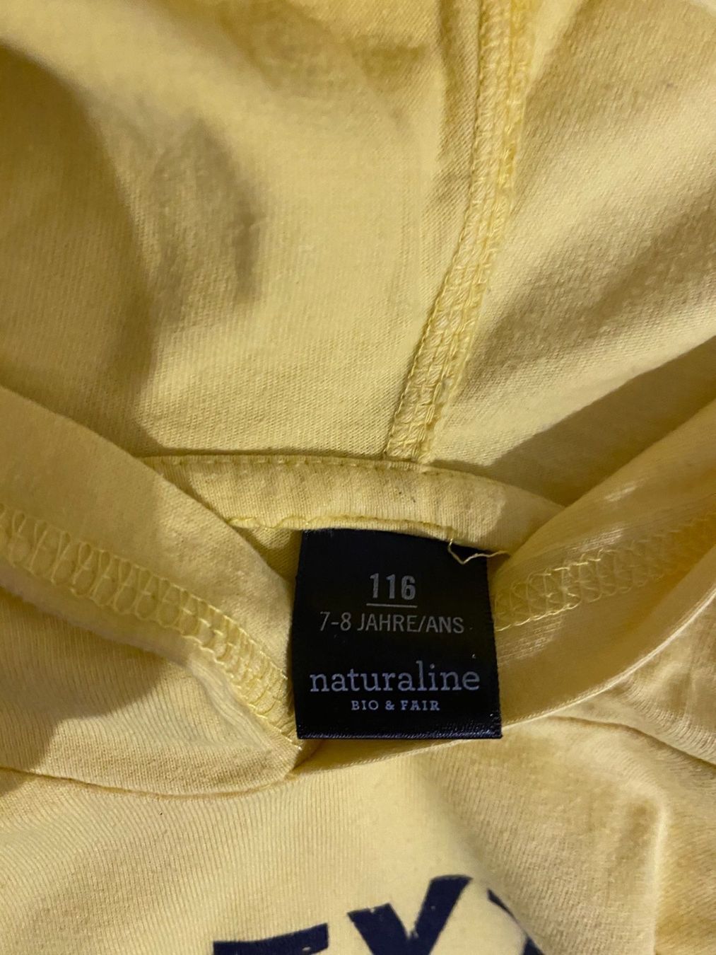 Kleiderpakete & -sets: 2 langarmiges Shirt Sweatsh Grosse 116 – Gebraucht aus Alpnach Dorf von ljusja 1