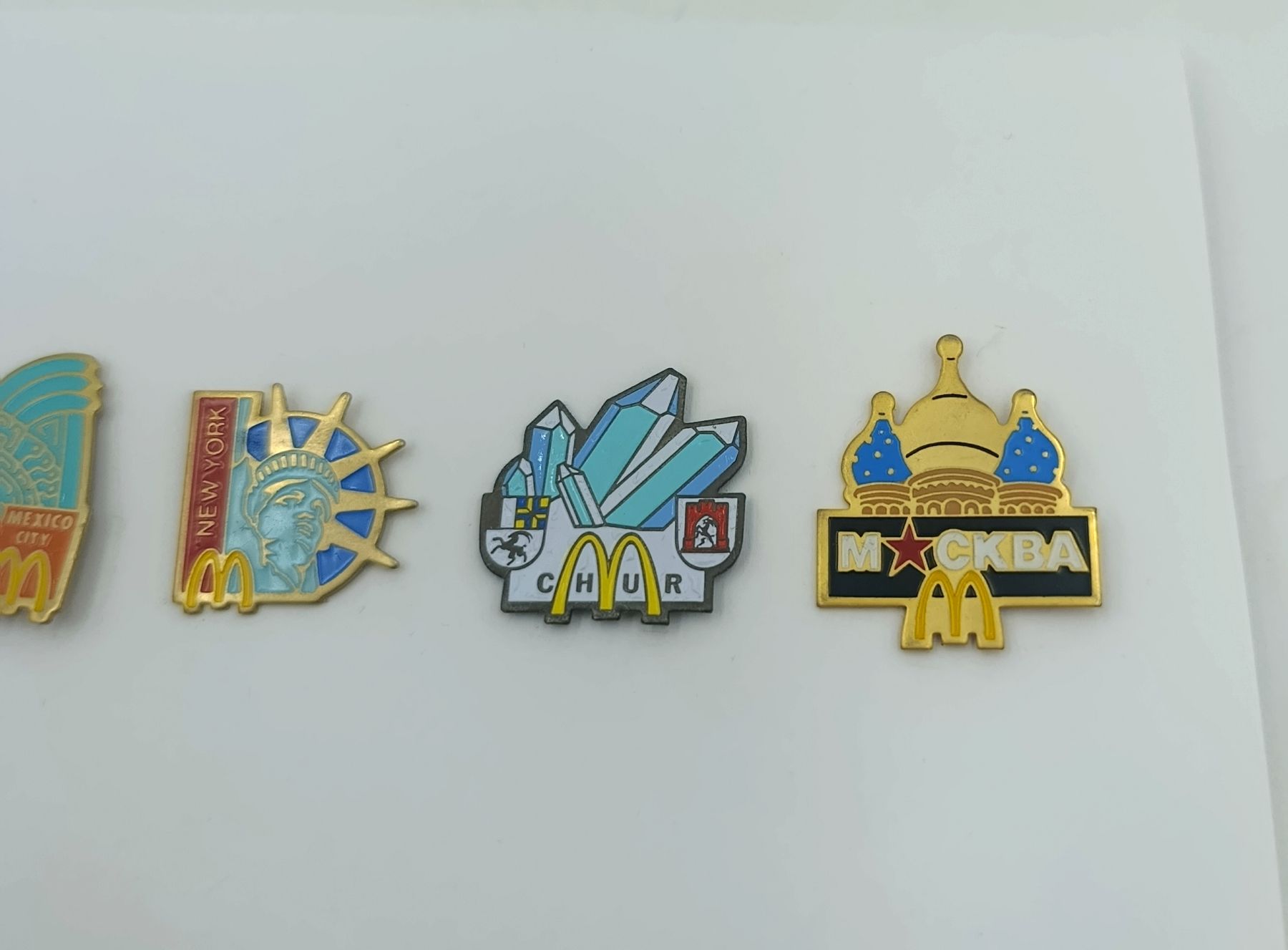 Mc Donald's Placchette & Badge: 6 MC Donalds Pins – Usato da Wil SG venduto da Donaldus 1