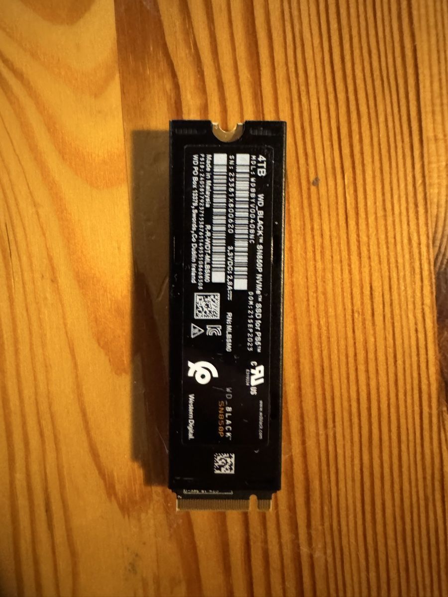 Western Digital Disques durs: WD Black PS5 SSD 4TB – D'occasion à Schwerzenbach par nik_bcj2 1