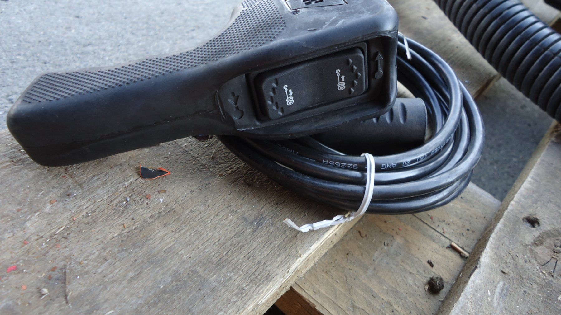 Sonstiges zum Lager & Transport: Seilwinde WARN Zeon 12   Ausführung 24V – Gebraucht aus Lanzenhäusern von Ener311 9