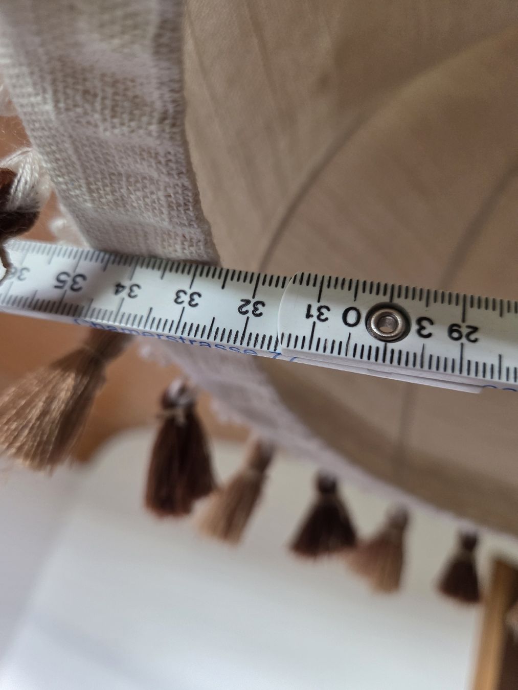 Paralumi: Hängelampe Vintage mit Fransen – Usato da Wauwil venduto da seriously3 5