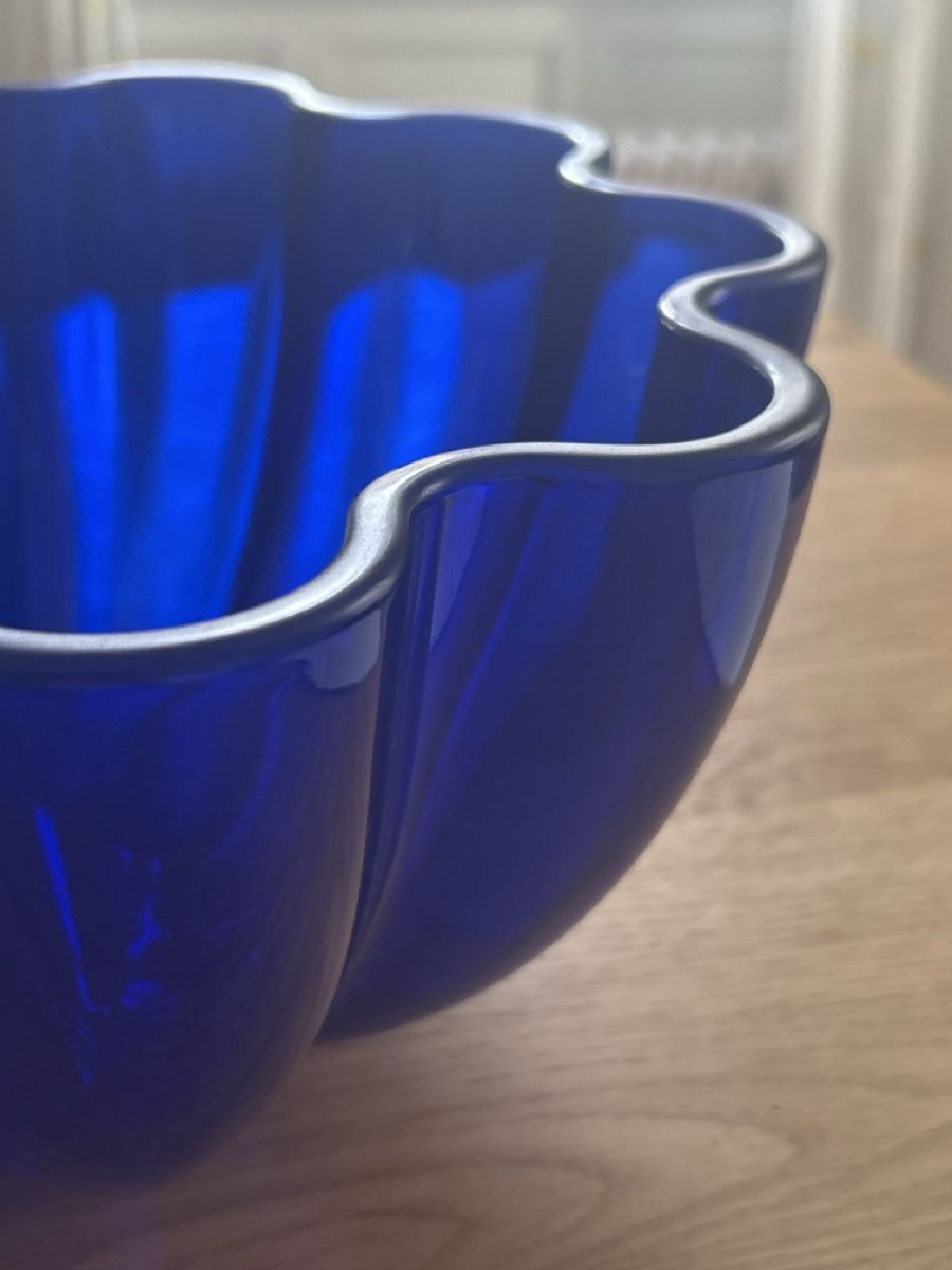 Villeroy & Boch Ciotole: Villeroy & Boch Schale , Cobaltblau, Blumenform – Usato da Herisau venduto da Renee30 2