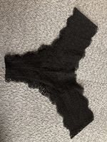 Victoria Secret String M
