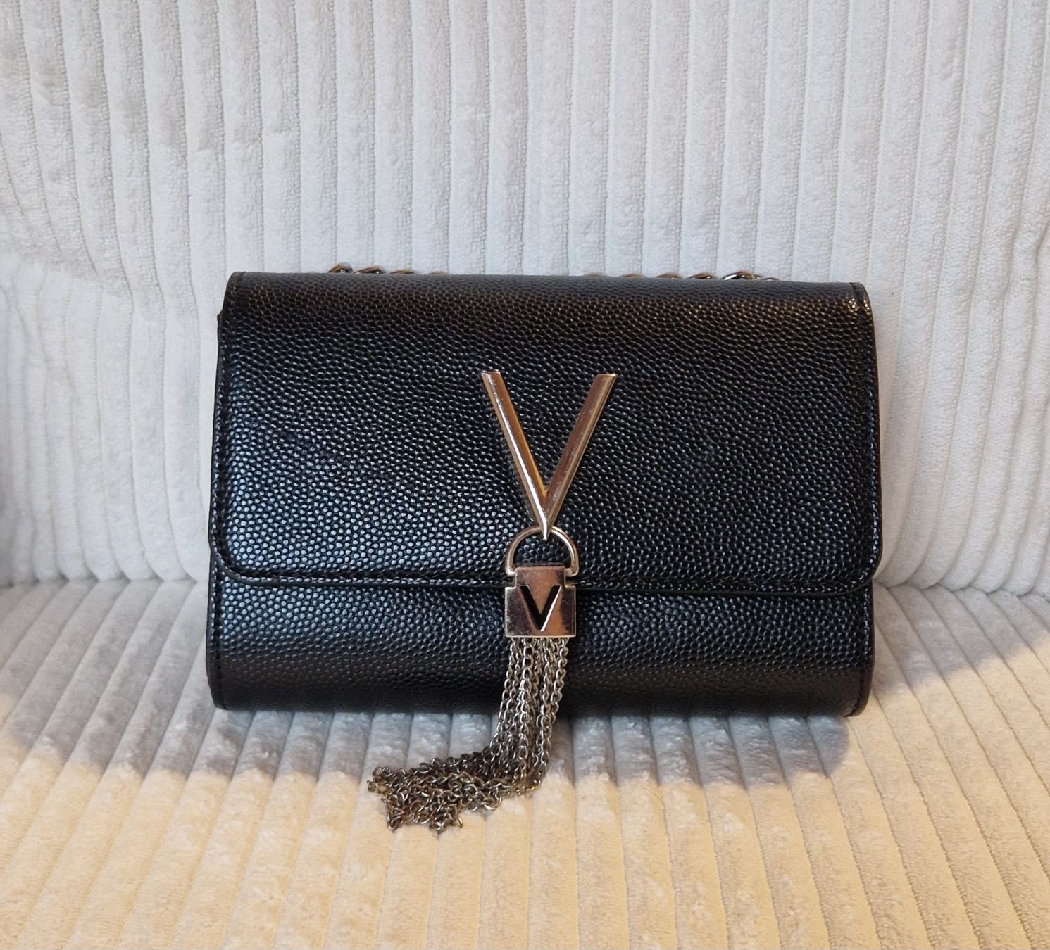 Valentino Sacs femmes: Valentino Crossbody Bag – D'occasion à Embrach par Angela_sells