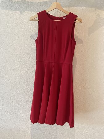 Elegantes, rotes Kleid von H&M, Grösse 34
