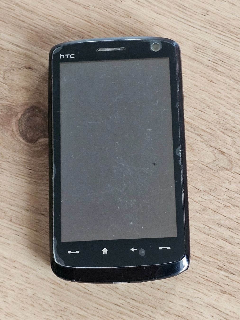 HTC Telefoni cellulari / Smartphones: HTC Touch HD – Usato da Yvonand venduto da Li_poch 2