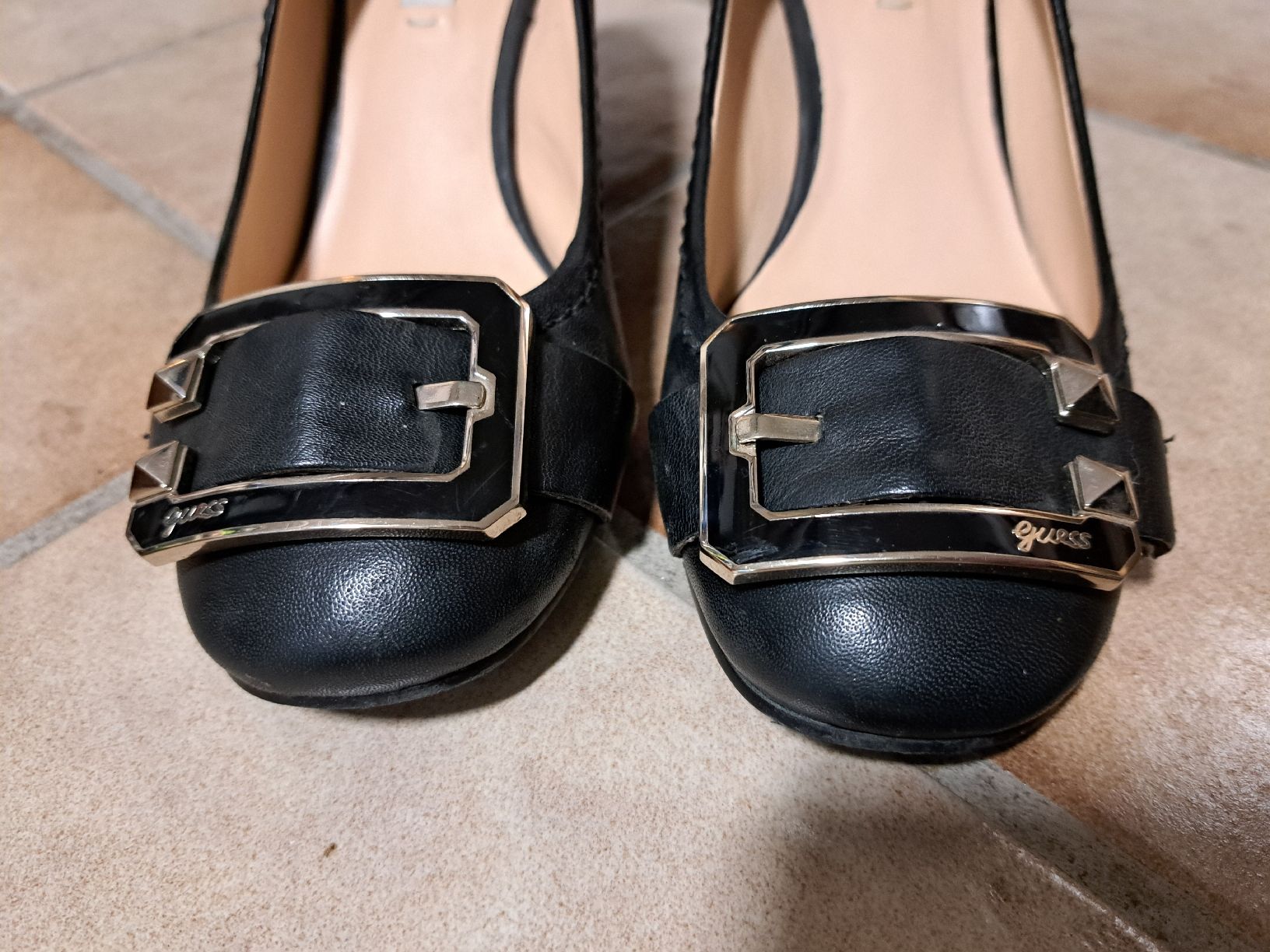 Guess Scarpe da donna: Guess Pumps 37 – Usato da Flums venduto da NaWi79 1