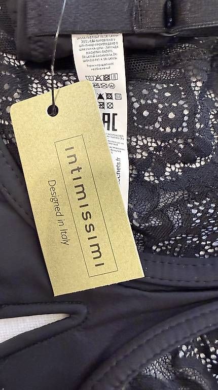 Altra biancheria intima: 2 Intimissimi BH Gr. 85c – Usato da Zürich venduto da Juni20010 3