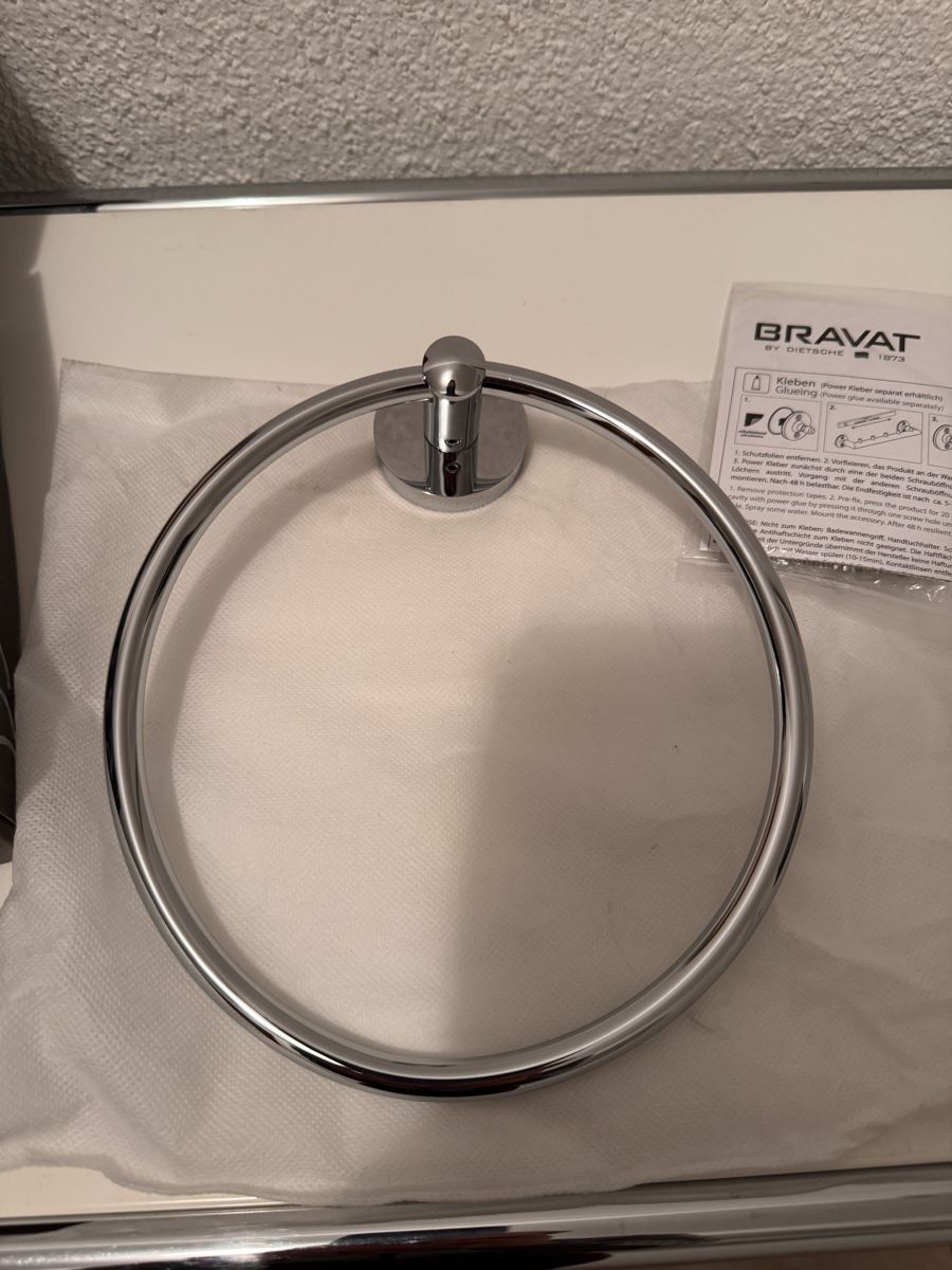 Portasciugamani: Bravat Varuna Handtuchhalter, Chrom, neu  – Nuovo e nell'imballaggio originale da Wilderswil venduto da Renaissance1 3
