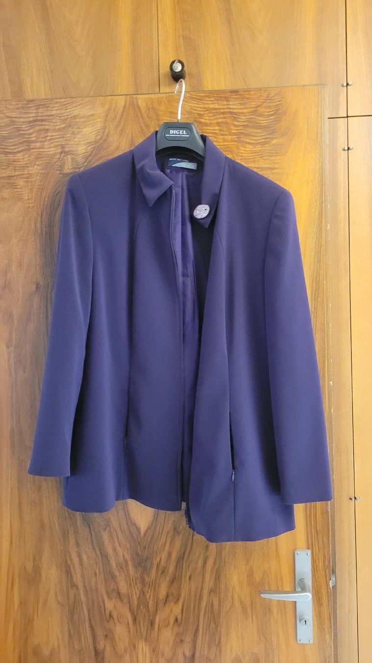 Jacken: Neuwertige leichte Jacke Gr 44 – Neu (gemäss Beschreibung) aus Langnau i. E. von suedae11 2