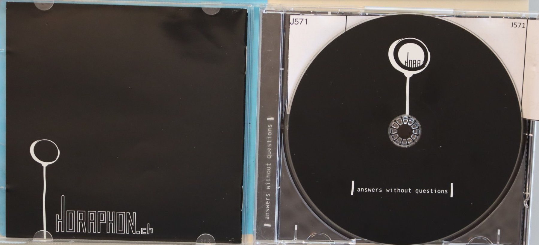 CD: Horraphon.Ch – Answers Without Questions – Usato da Luzern venduto da CONTENTI 1