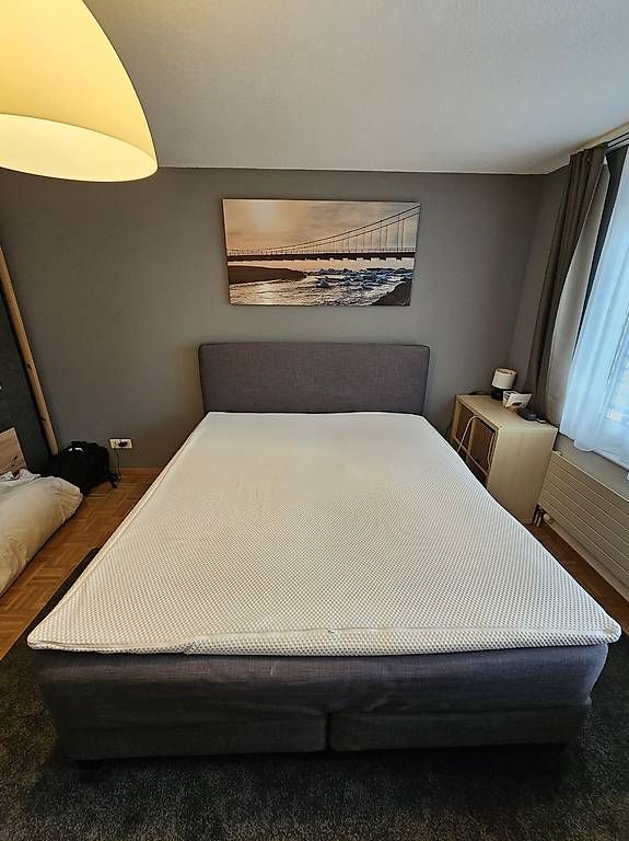 Betten: IKEA Boxspringbett 180x200 cm inkl. Topper – Gebraucht aus Kriens von pat_t5r5 1