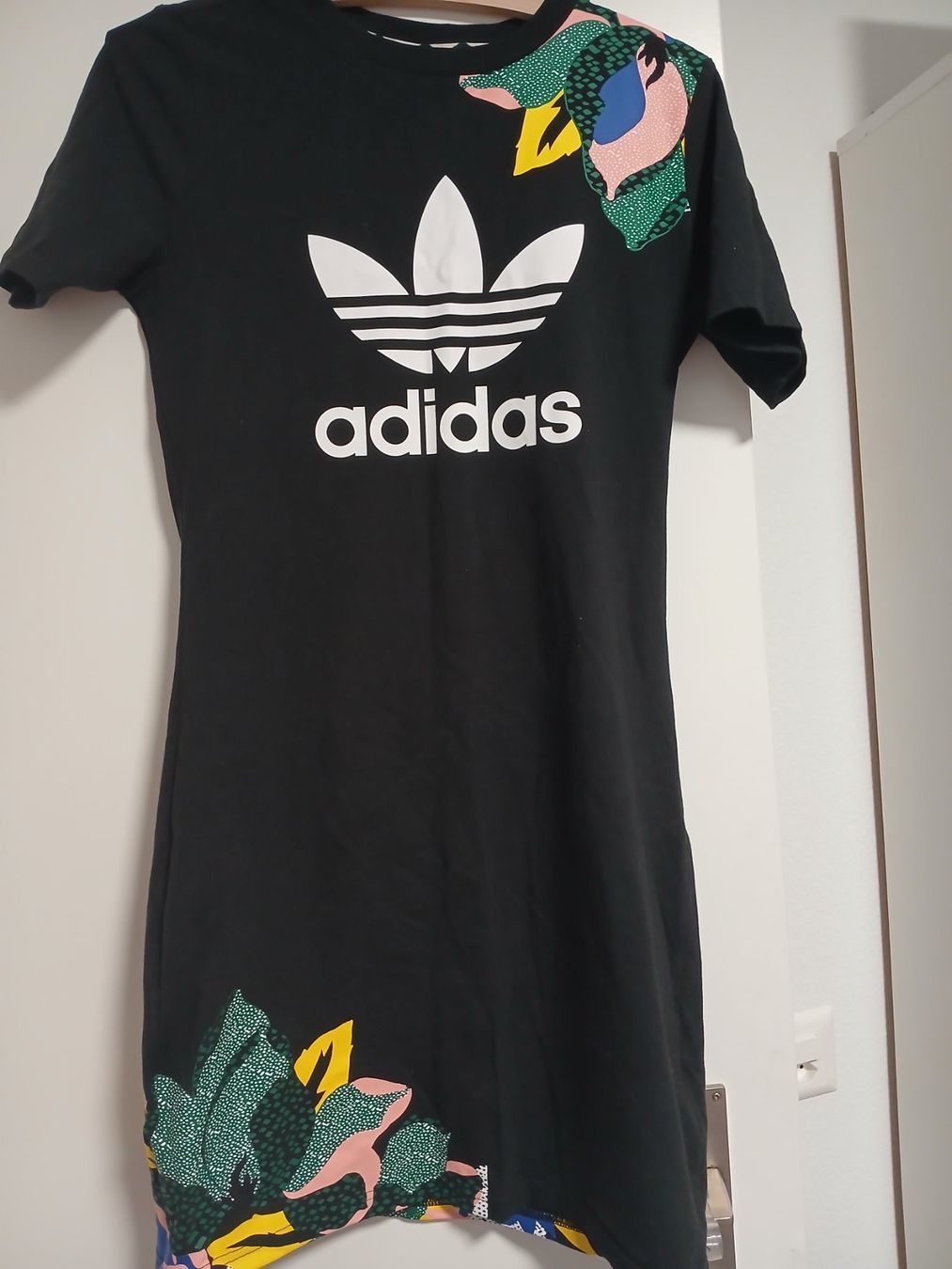 Adidas Robes: Adidas Kleid – D'occasion à Wettingen par marlu17