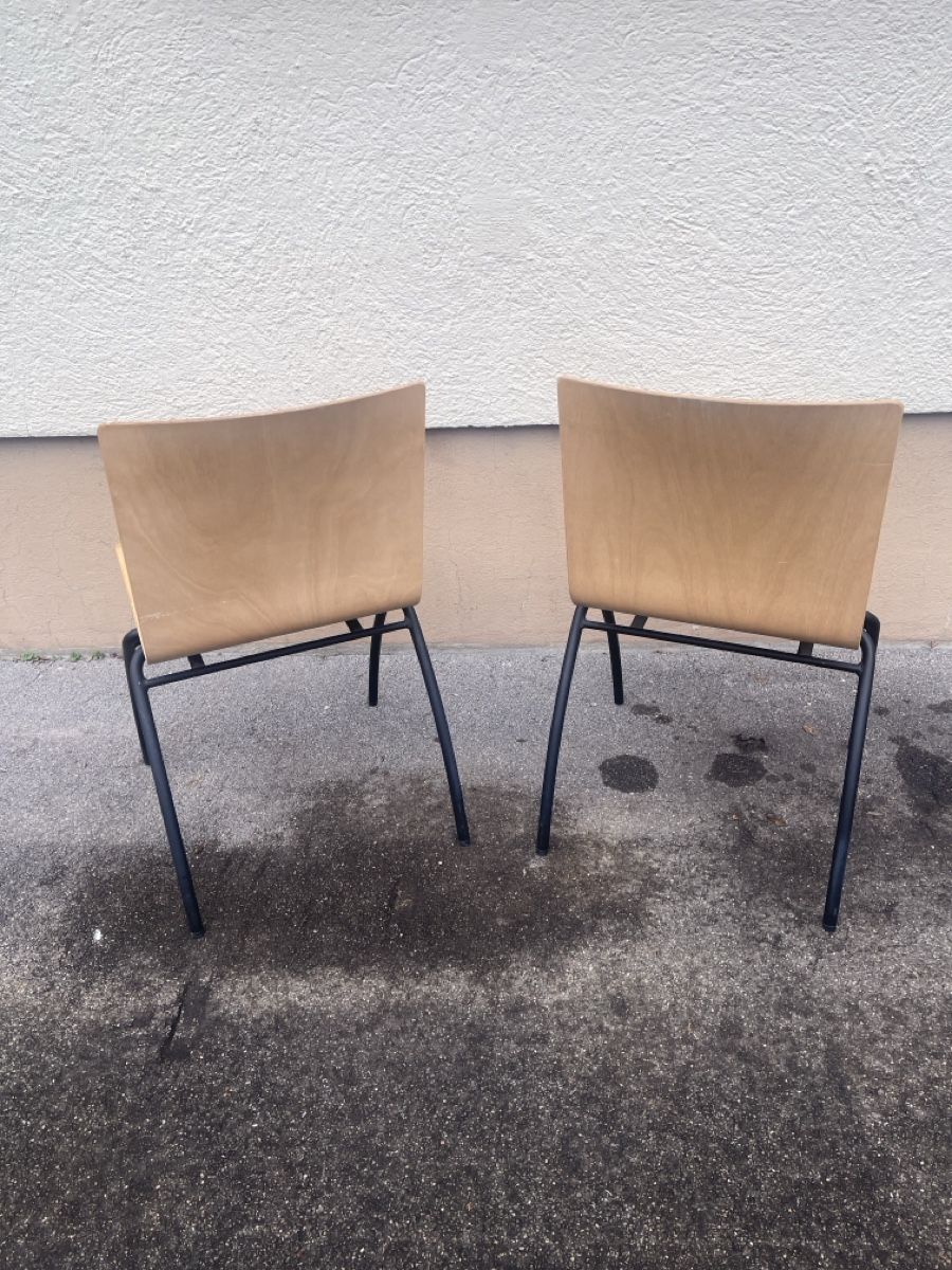 Embru Stühle: 2 Embru Skandi-Form Stühle, stapelbar, Schweizer Design – Gebraucht aus dietikon von fernando011 1