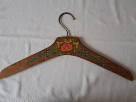 Alt Vintage Kleiderbügel, Holz, bemalt mit Blumenmuster!