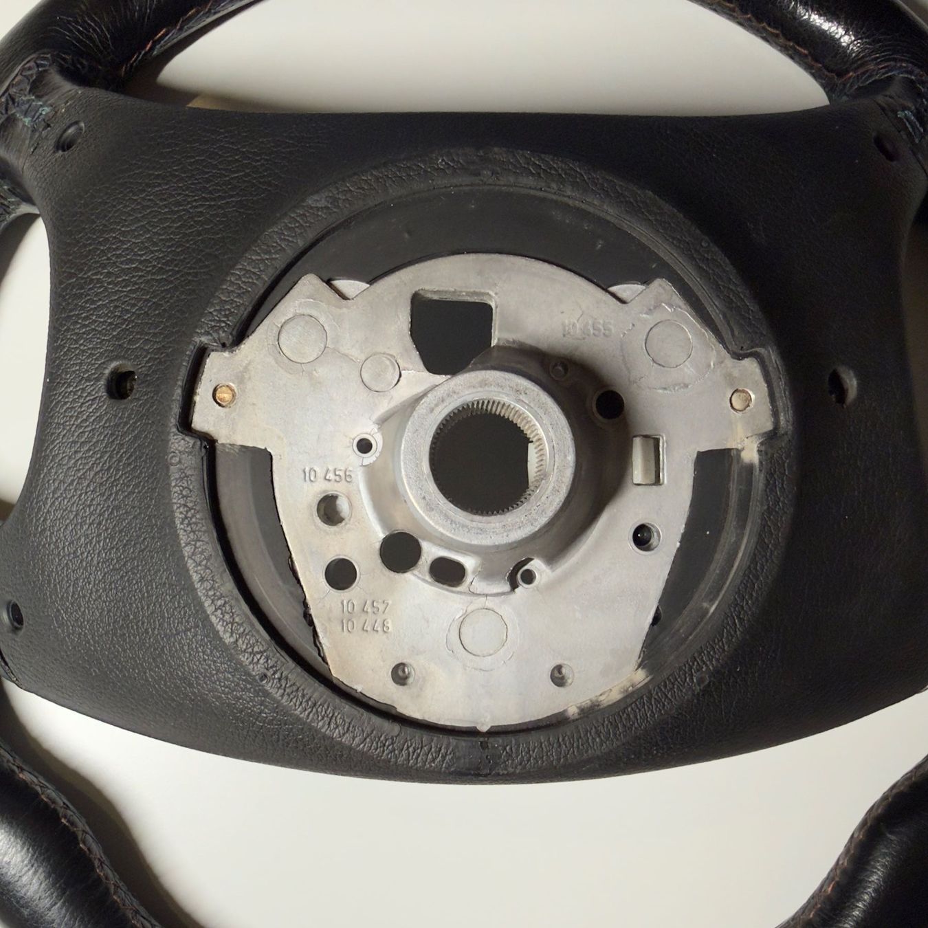 BMW Alle Autoersatzteile: BMW E36 M-Technik Lederlenkrad 4-Speichen mit Airbag – Gebraucht aus Jonen von BMWE369 4