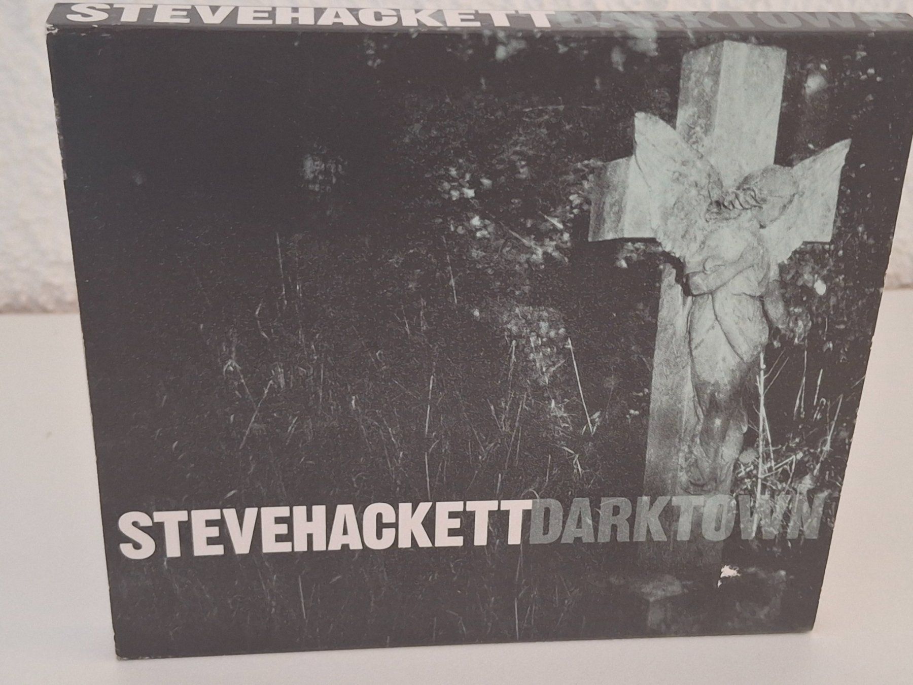 CD: CD Steve Hackett - Darktown – Usato da Aarberg venduto da Jackup1