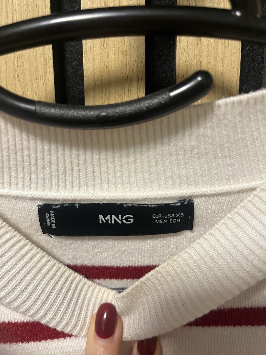 Mango Pulls & Sweat-shirts: Mango gestreifter Strickpullover Creme/Bordeaux – Gr. XS – D'occasion à Hombrechtikon par ano_p8ws 2