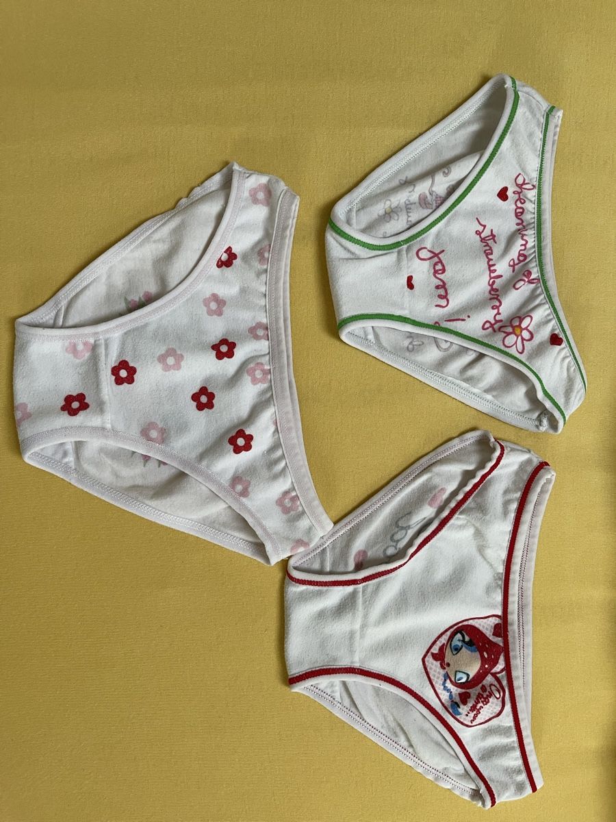 Biancheria intima: Culotes fille taille 6 – Nuovo (secondo la descrizione) da MARLY venduto da AISLEE