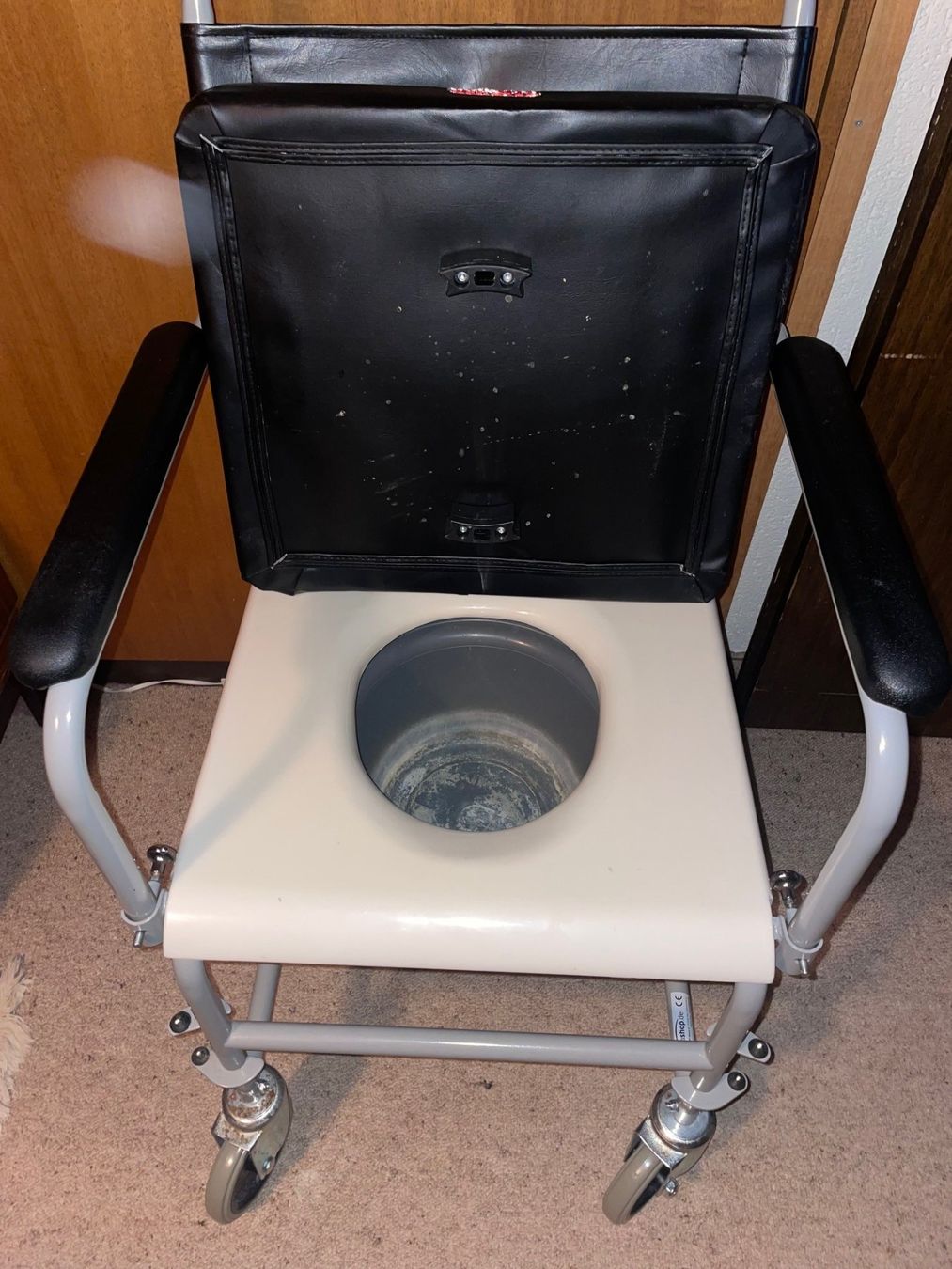 Sedie a rotelle: Toilettenrollstuhl – Usato da Oberiberg venduto da Cheyha 2