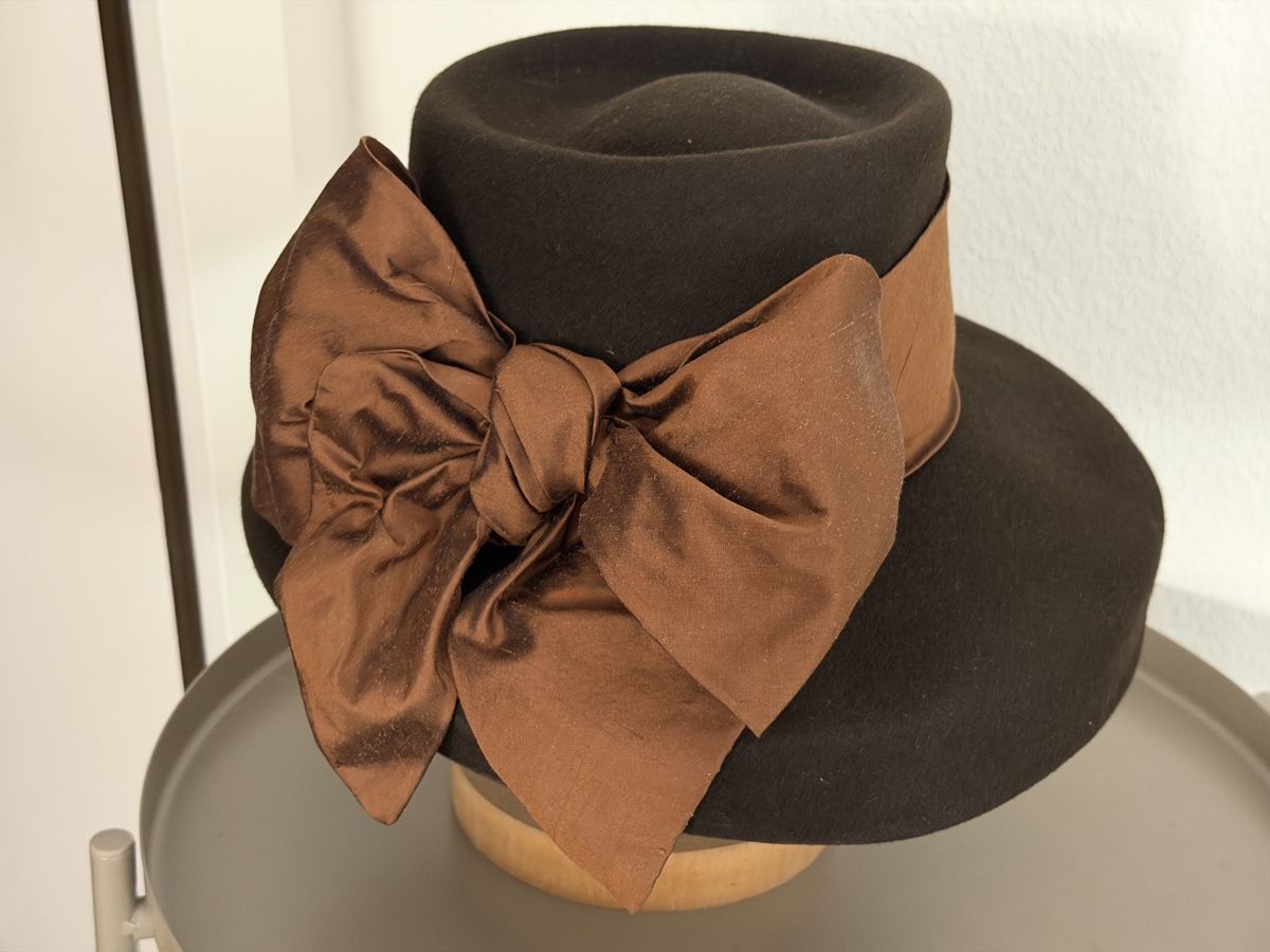 Chapeaux, bonnets & casquettes: Loden-Frey München Hut Damen – D'occasion à Luzern par lang30 2