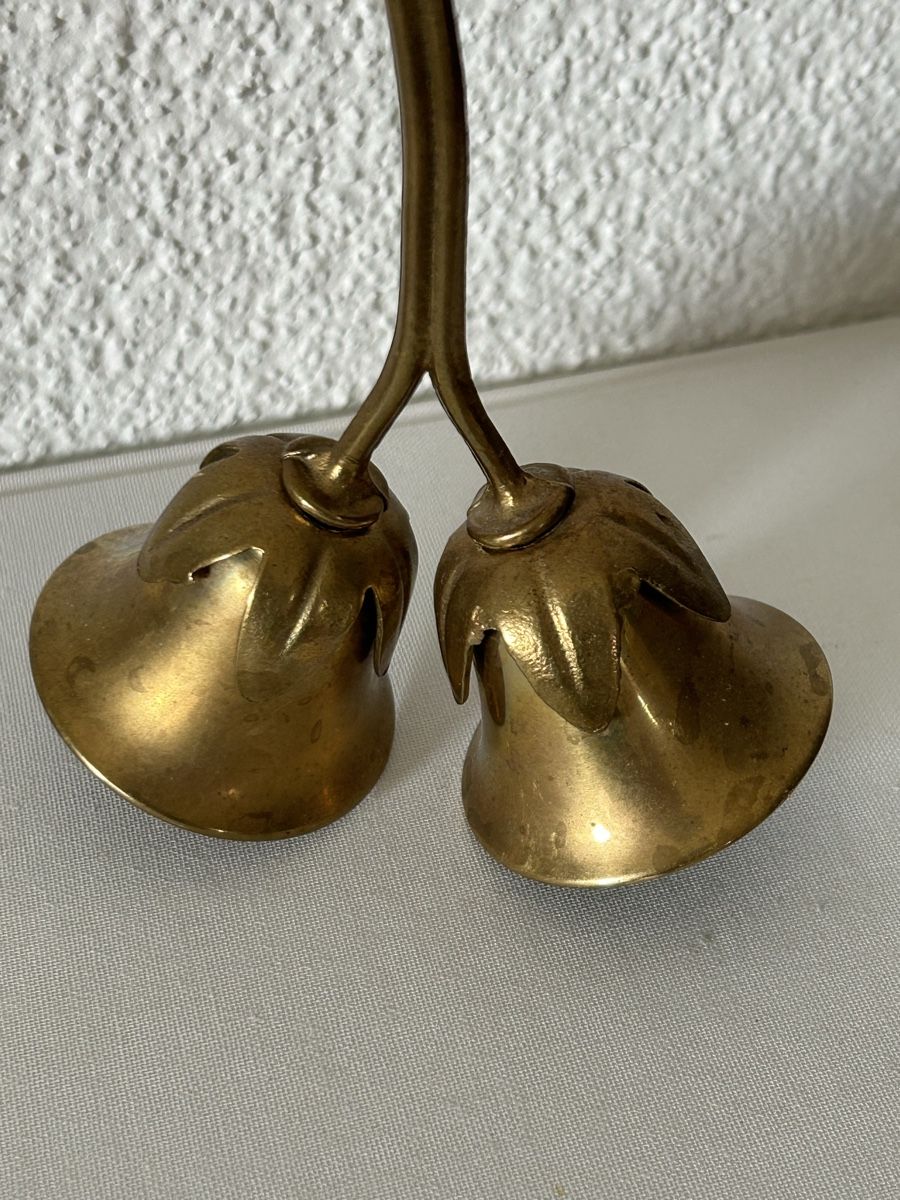 Campanacci mucche: Vintage Doppelglocke aus Messing Blumenform – Usato da Wettingen venduto da Mmccl 5
