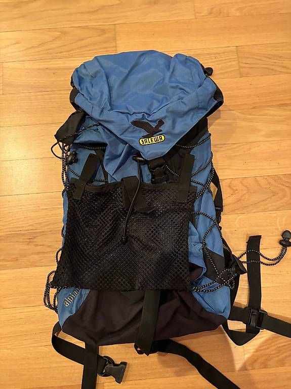Zaini: 00s Salewa Kletterrucksack / Climbing Backpack 30lt – Usato da Zürich venduto da art_gfz8