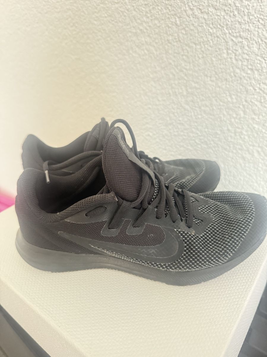 Nike Scarpe da uomo: Nike Chaussures de sport – Usato da Chippis venduto da mel_wj7h 3