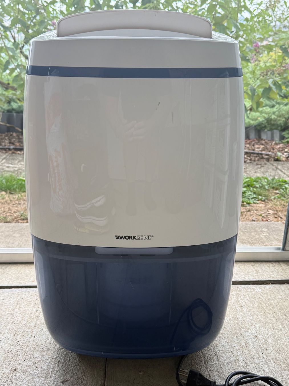 Luftentfeuchter: Luftentfeuchter der Marke Workzone > 20l/Tag – Gebraucht aus Oberrieden von Sunsol