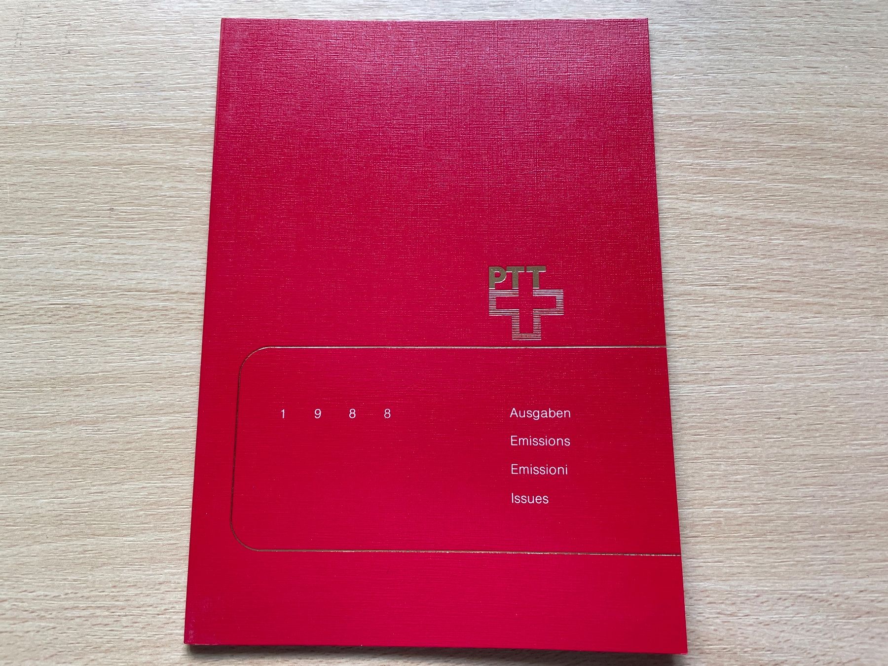 Tutti i francobolli: Carnet timb. 1988, prix poste 21.- SBK 58.- – Usato da Sonceboz-Sombeval venduto da Comment2