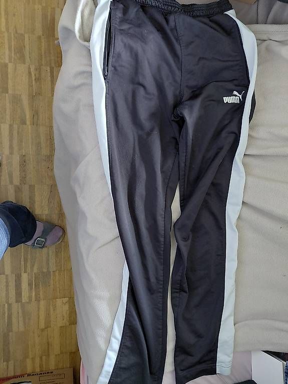 Pantalons: Turnhose gr. 176 – D'occasion à Ostermundigen par deb1deb1