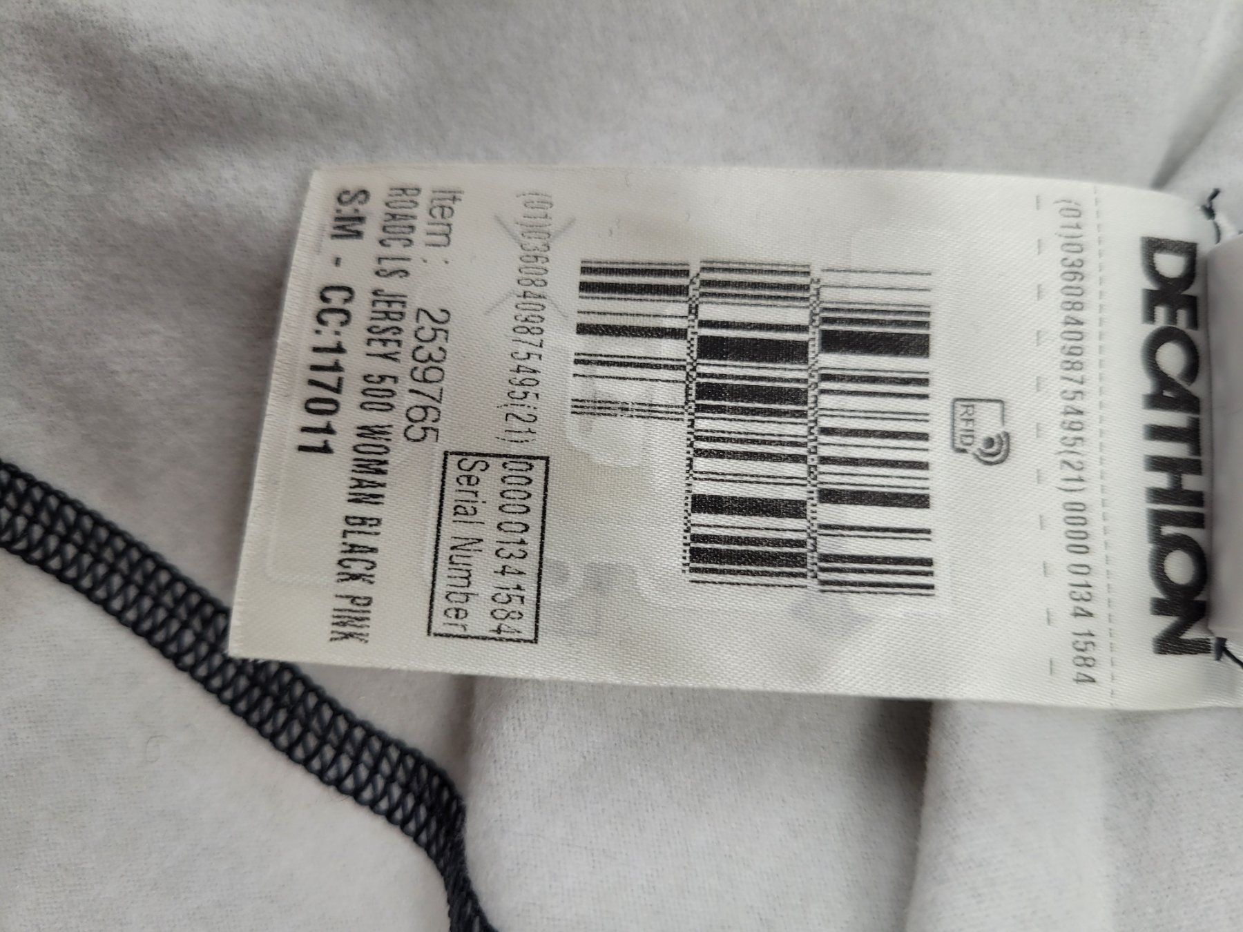 Decathlon Top: DECATHLON - HAUT RUNING M – Usato da Lausanne venduto da PlusValue_Lausanne 6