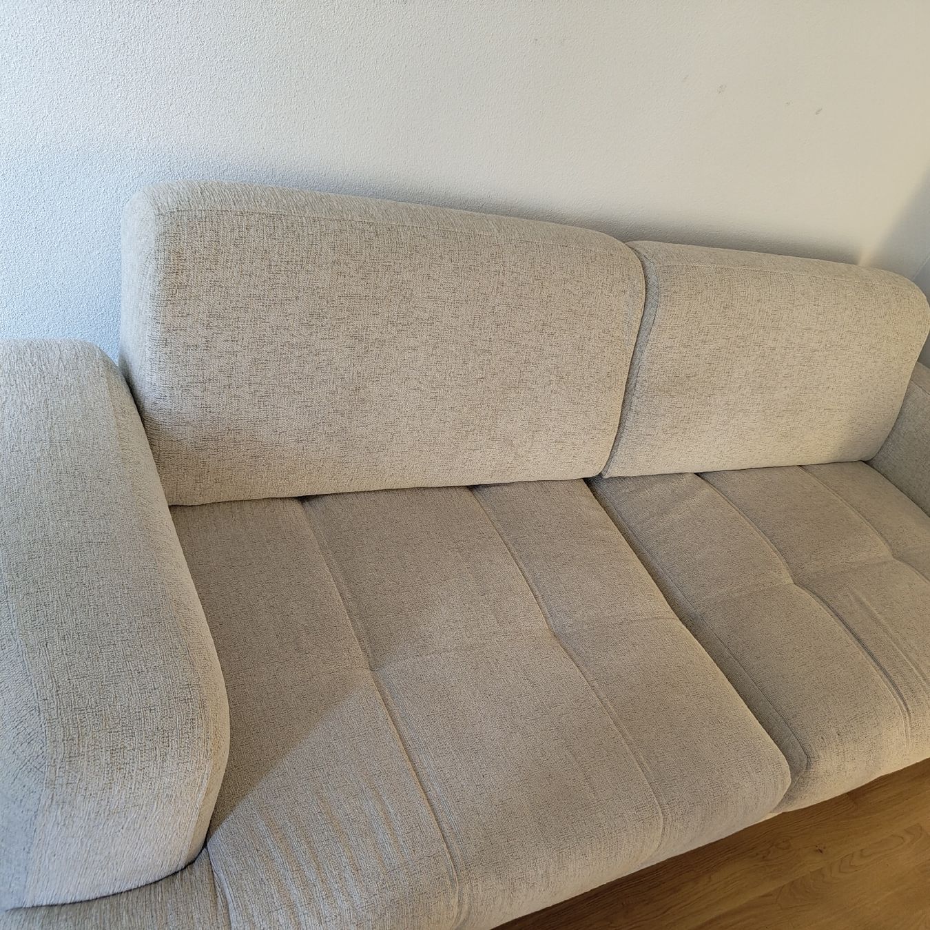 Sofas: This two sofa set is used. Dimensions are 90cm width and 200 – Gebraucht aus Dietikon von jin_hbq2 1