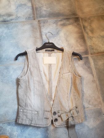 Marc Cain Weste  gillet N2 (36) Ukraine Spende