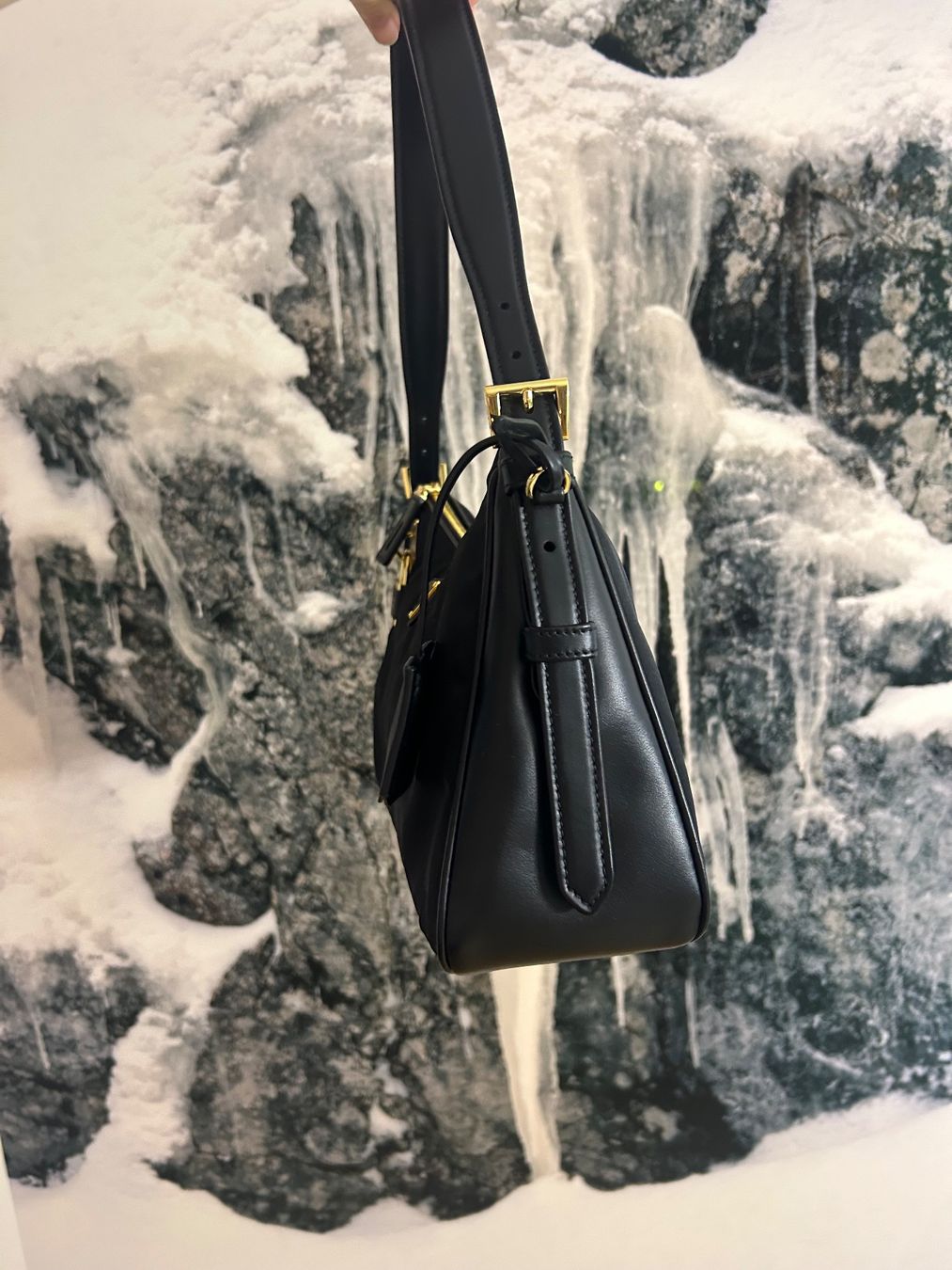 Prada Taschen für Damen: Prada Aimée Large Re-Nylon Shoulder Bag Black – Neu (gemäss Beschreibung) aus Zürich von nin11111 1