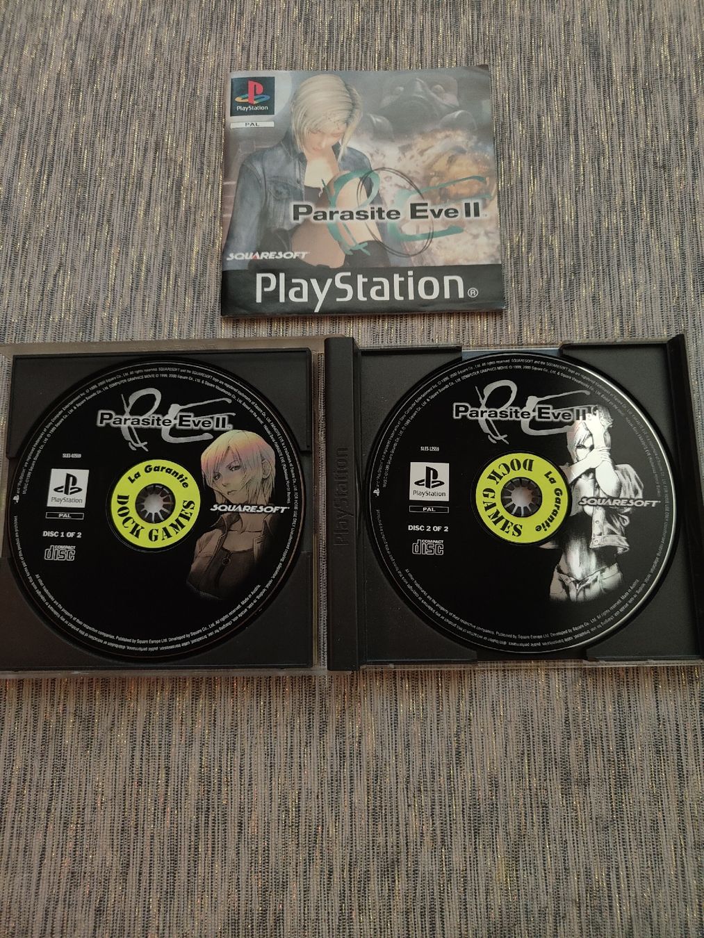 Jeu Parasite Eve II Sur PS1 – Complet Boîtier Et Livret FR – PAL – Très Bon état