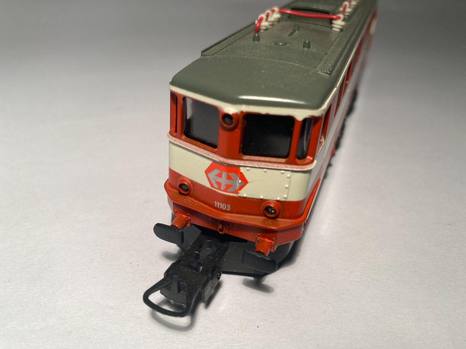 Lima Modellini di ferrovie: LIMA E-Lok Ae 6/6 SBB "Swiss Express", DC Analog – Usato da Buchrain venduto da Modellbahn11 4