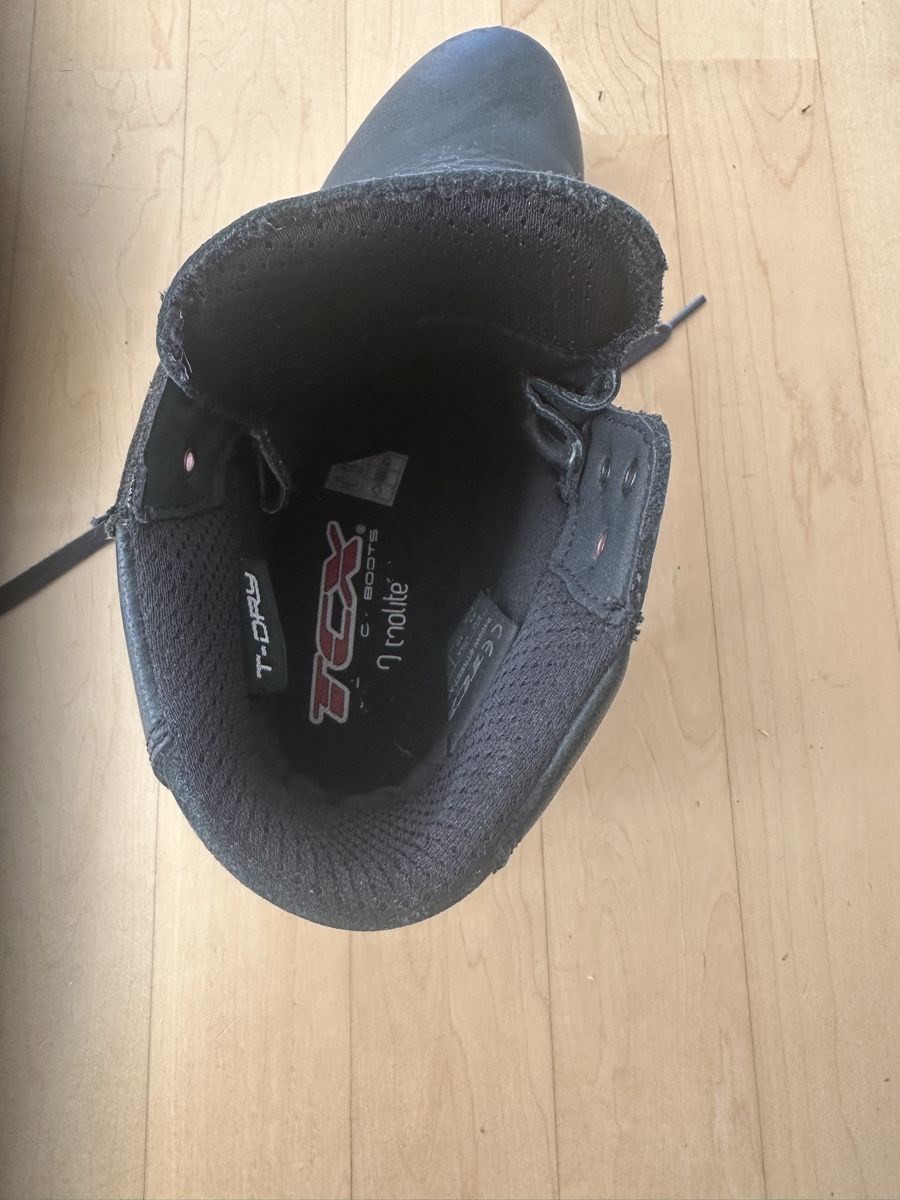 TCX Scarpe da uomo: Motorradstiefel – Usato da Jona venduto da Yamisi 2