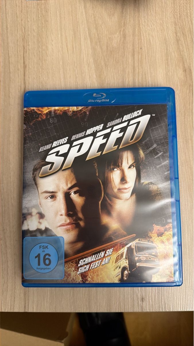 Tutti i DVDs: Speed auf Blu-ray - Nervenkitzel pur! – Nuovo (secondo la descrizione) da Rickenbach SO venduto da martink79