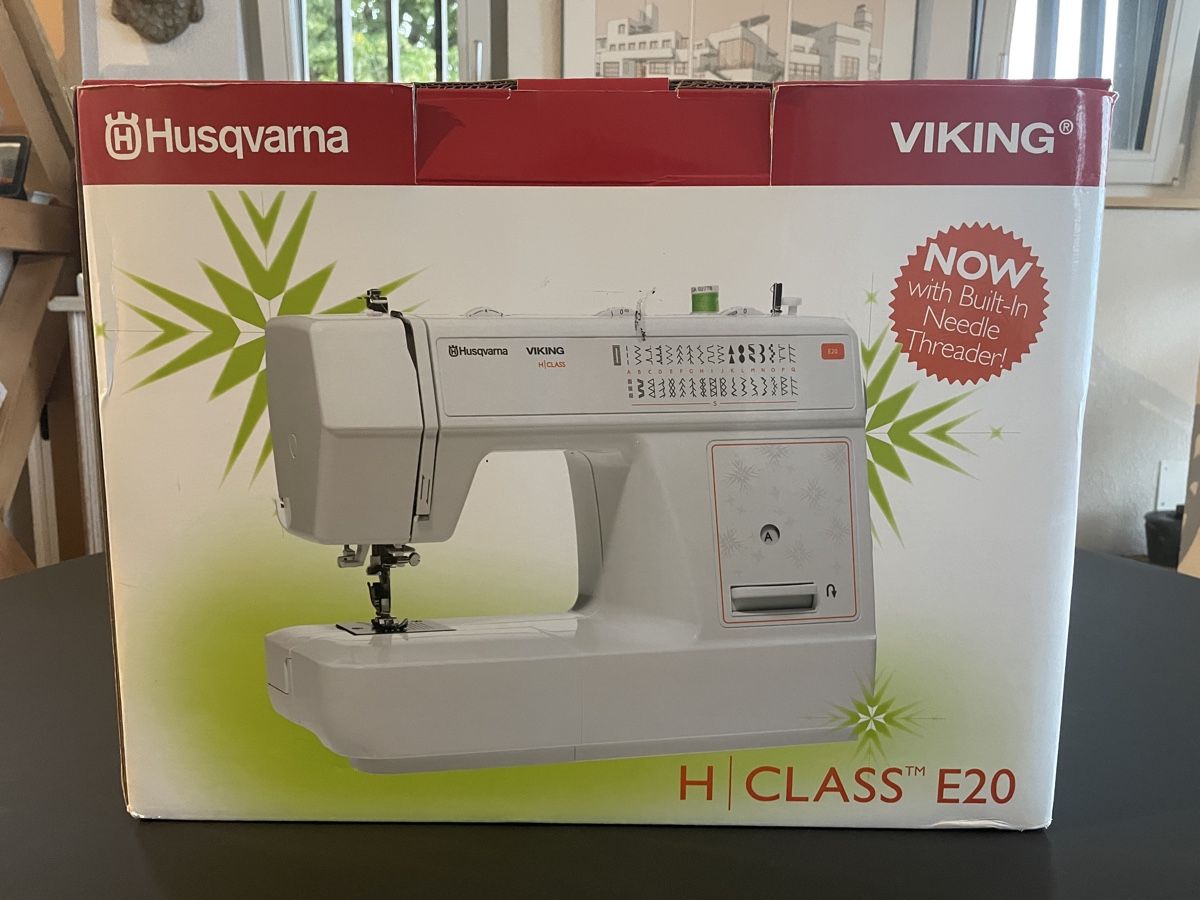 Husqvarna Macchine da cucire: Machine à coudre Husqvarna Viking E20  – Nuovo (secondo la descrizione) da Grandvaux venduto da joa_v6gj 5