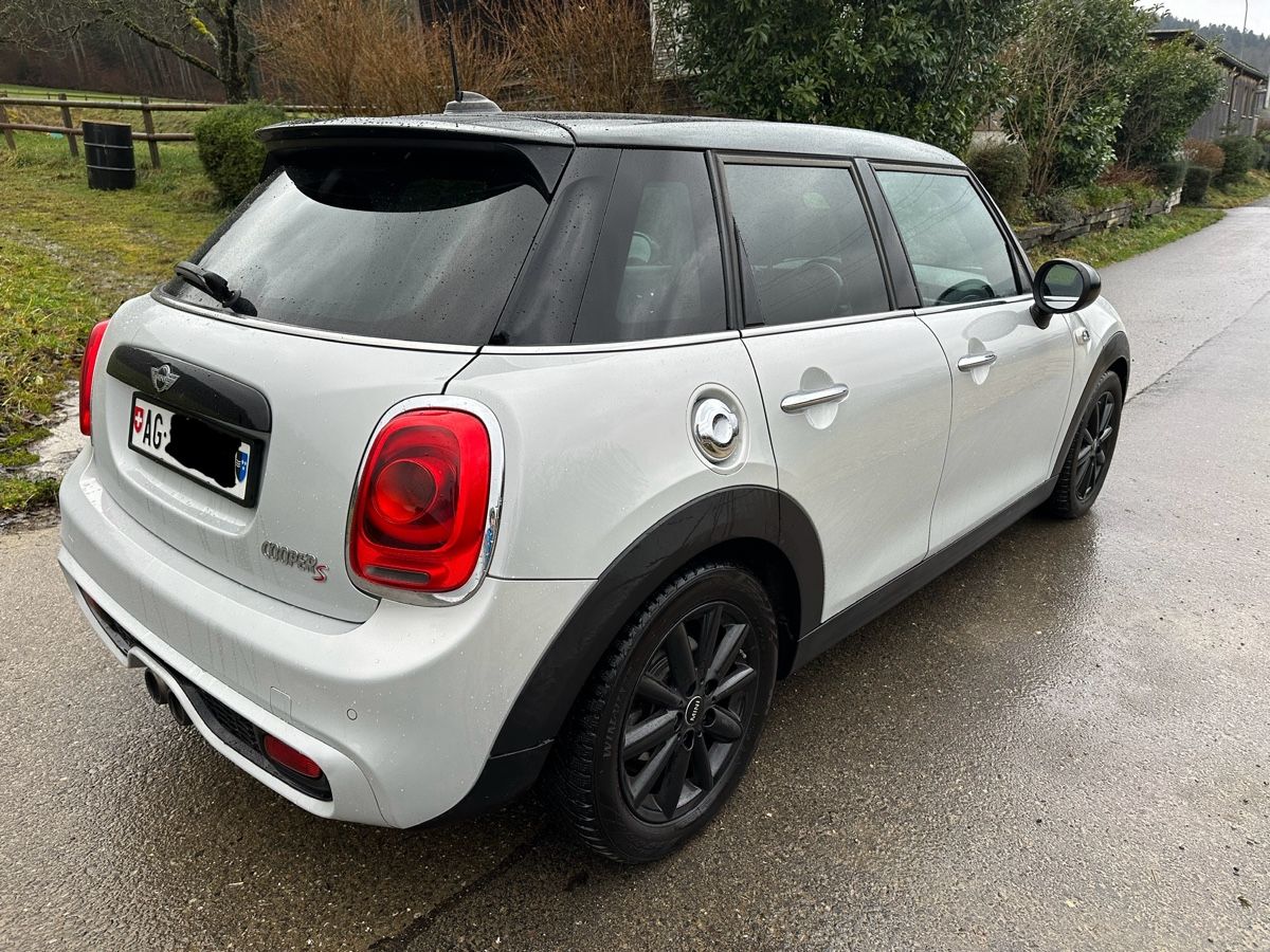 Mini Autos: Mini Cooper S F55 Panorama Harman Kardon 8fach MFK – Gebraucht aus Neuenhof von Roberto1524 3