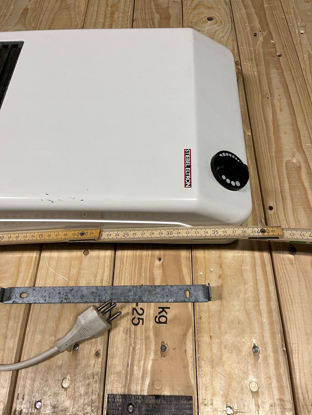 Stiebel Eltron Radiatori: Stiebel Eltron Schnellheizer – Usato da Cressier FR venduto da schmidli010 2