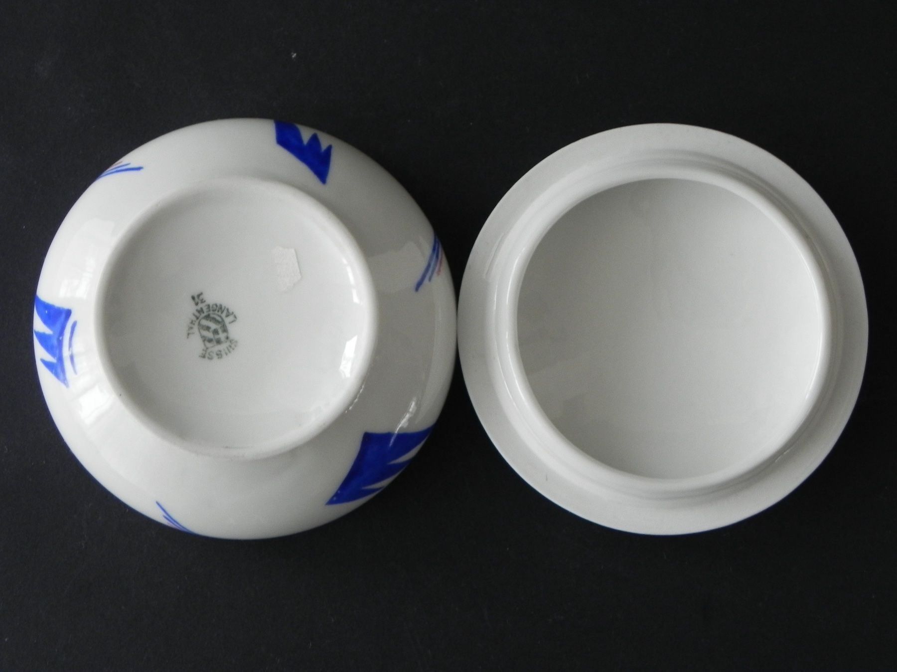 Tutte le decorazioni: Schöne, alte Dose von Langenthal 1931 – Usato da Zürich venduto da LodgE-21 2