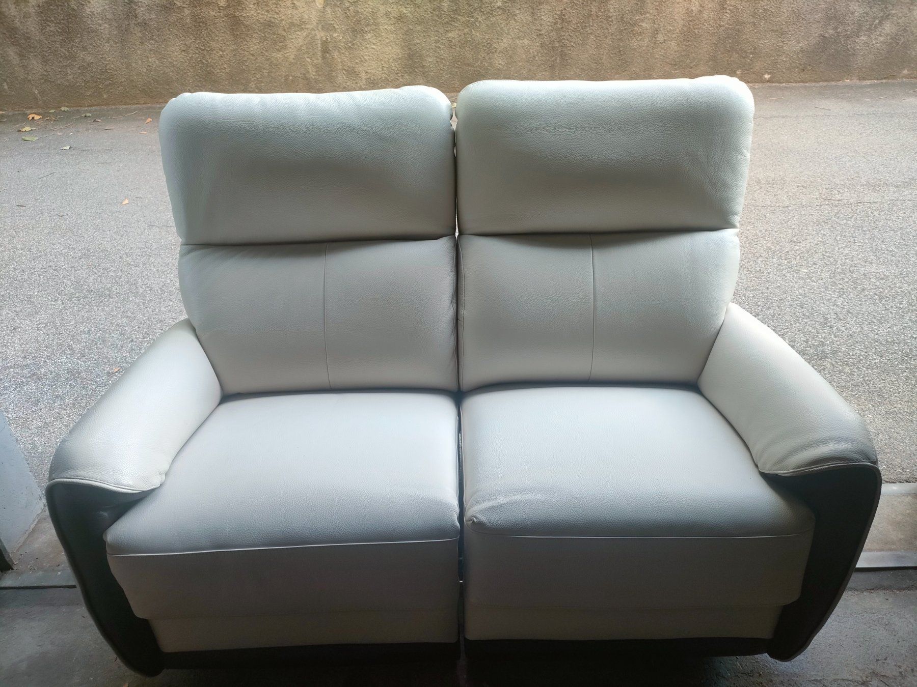 Sofas: Canapé en cuir – D'occasion à Bulle par mar_py9l 5