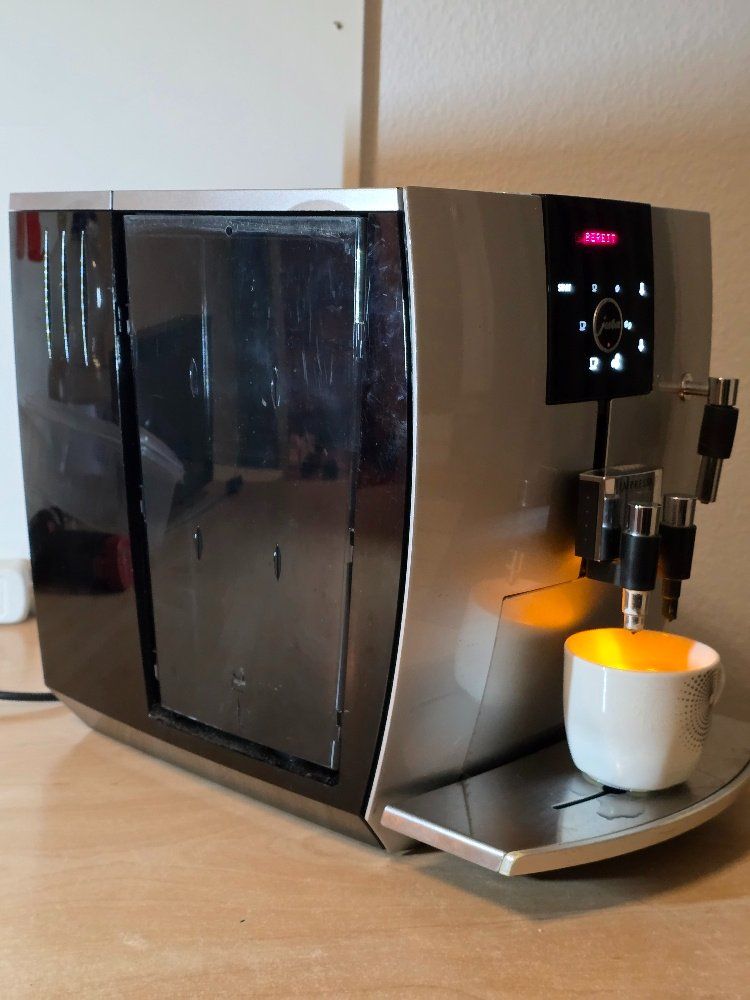 Jura Macchine per caffè & Macchine per espresso: Jura J7 – Usato da Zürich venduto da mimi_zh 6