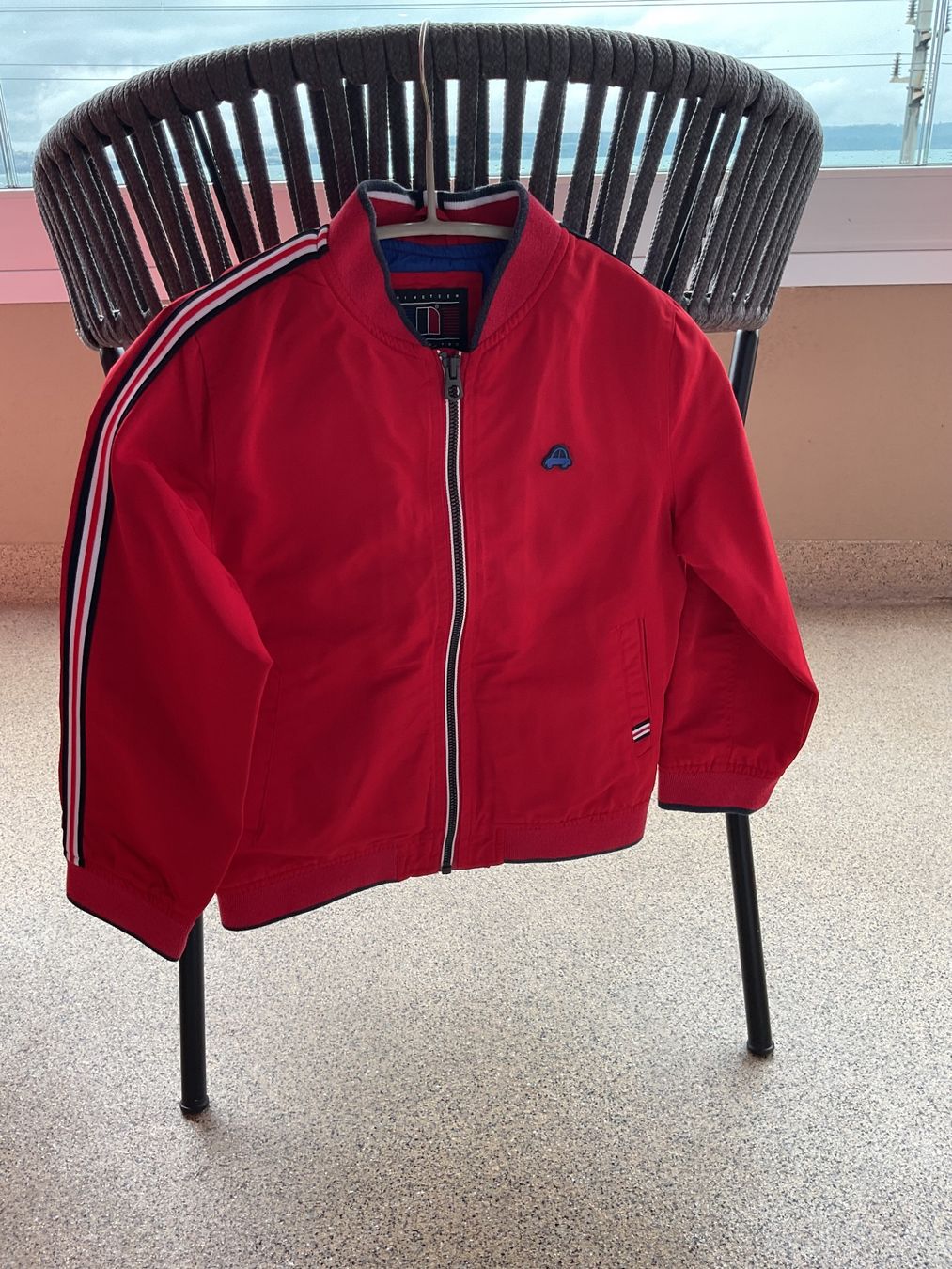 Next Vestes: Veste enfants – Neuf (Voir description) à Neuchâtel par sta_7qfy