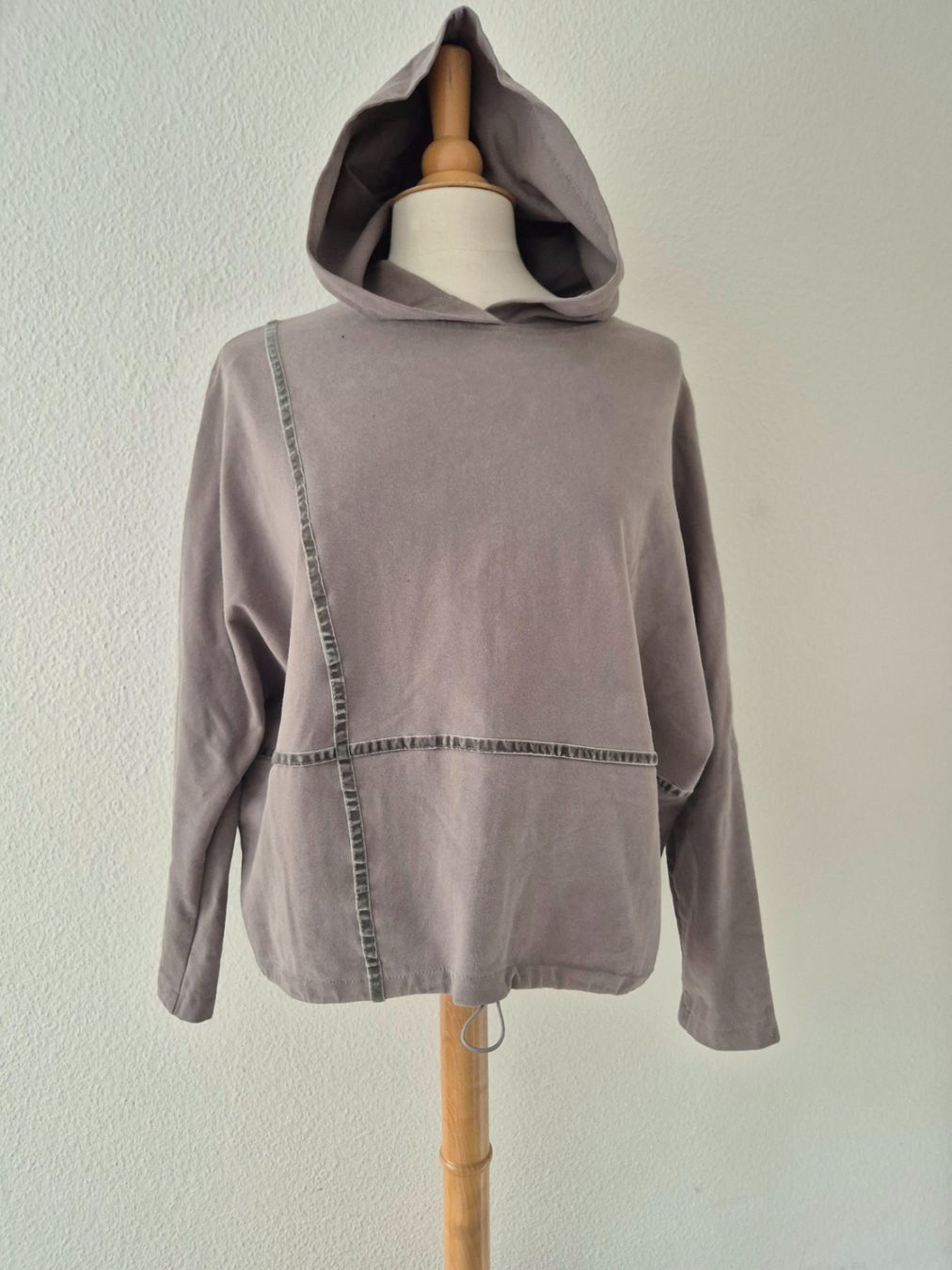 Maglioni & Felpe: MILANZHAN PULLOVER MIT KAPUZE M 38 PULLI TOP ZU JEANS HOSE – Nuovo (secondo la descrizione) da Elsau venduto da the-colorful-side